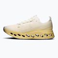 Scarpe da corsa uomo On Cloudsurfer Max ivory/dijon 2