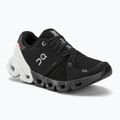 Scarpe da corsa On Cloudflyer 4 bianco/nero delle donne