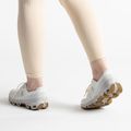 Scarpe da corsa On Running Cloudventure ice/glacier da donna 3
