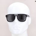 Occhiali da sole Oakley Latch Beta nero opaco/grigio prismatico 7