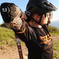 Protezioni bici G-Form Pro-X3S Gomito nero leopardo 2