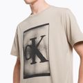 T-shirt invernale in lino Calvin Klein da uomo 4
