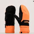 Guanto da snowboard Oakley B1B Mittes morbido arancione 8