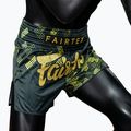 Pantaloncini da allenamento Fairtex Muay Thai S1931 Heart of Gold nero/oro 4
