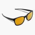 Occhiali da sole Oakley Ojector nero opaco/prizm 24k polarizzati
