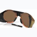 Occhiali da sole Oakley Clifden rosso opaco oro colorshift/prizm bronzo 7