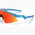 Occhiali da sole Oakley Resistor Sweep per bambini blu cielo lucido/rubino Prizm 6