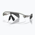 Occhiali da sole Oakley Stunt Devil A matte grey ink/clear to black iridium photo