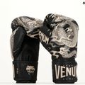 Guantoni da boxe Venum Dragon's Flight nero/sabbia 12