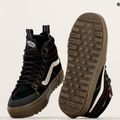 Scarpe Vans UA SK8-Hi MTE-2 color cachi/nero 9