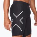 Pantaloncini da allenamento 2XU Core Compression da uomo, nero/argento 4