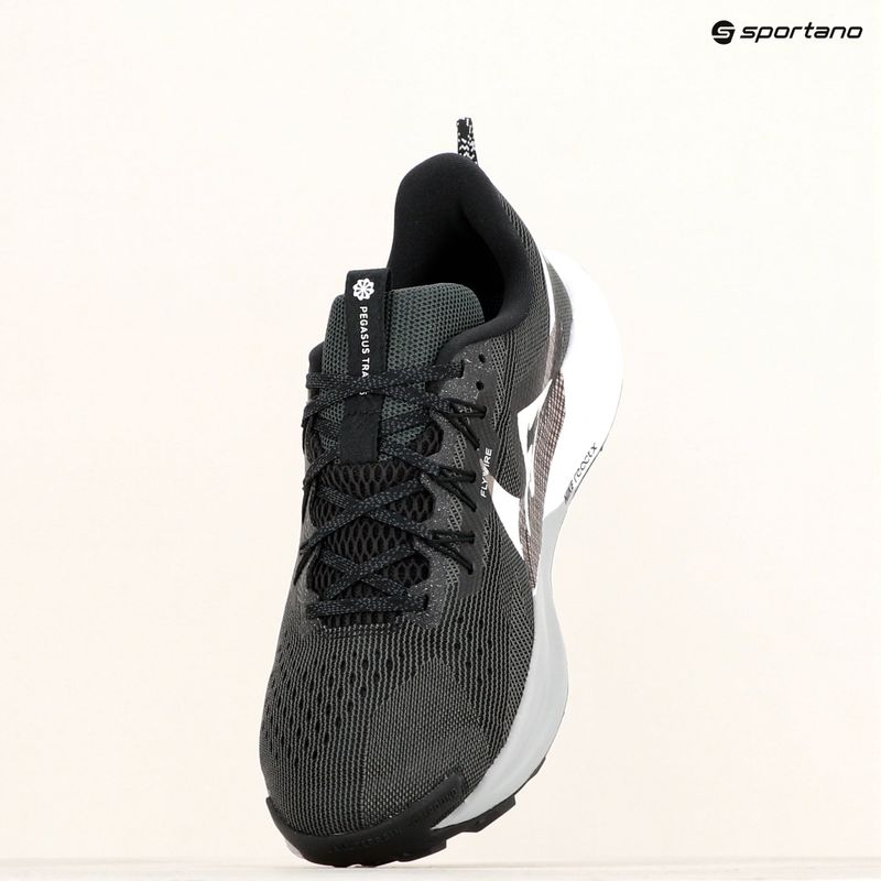 Nike Pegasus Trail 5 scarpe da corsa nero/antracite/grigio lupo/bianco 9