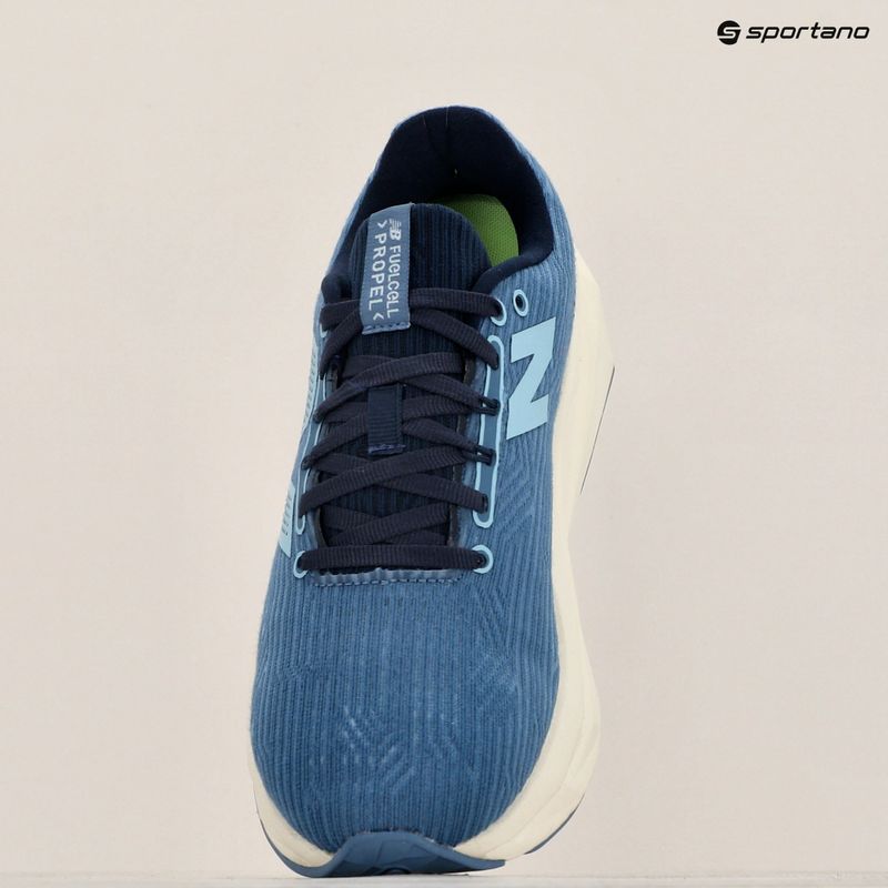 Scarpe da corsa da donna New Balance FuelCell Propel v5 blu 15