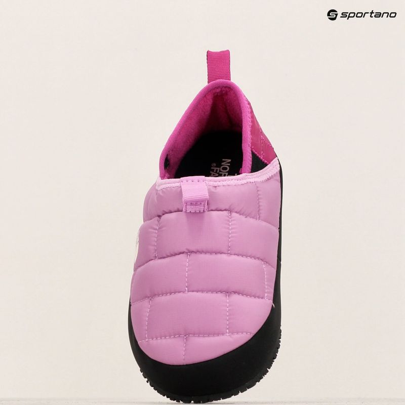 The North Face Youth Thermoball Traction Mule II pantofole per bambini dragonfruit / deep mulber 14