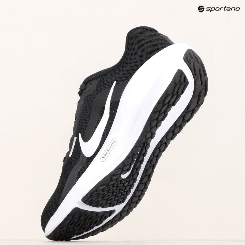 Scarpe da corsa da uomo Nike Downshifter 13 nero/bianco 9