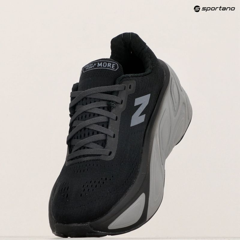 Scarpe da corsa da donna New Balance Fresh Foam X More v5 nero 8