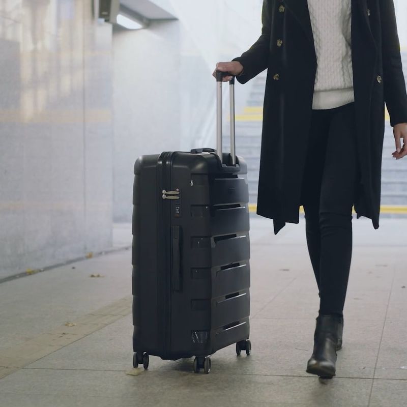 Valigia da viaggio media KADVA Cayes 75 l nera 23