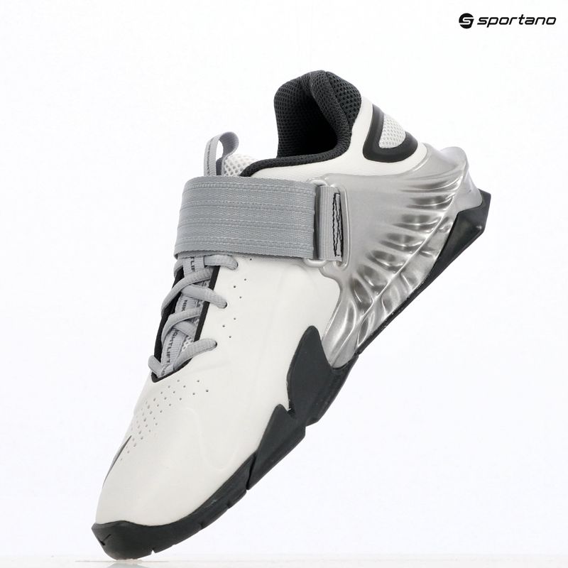 Nike Savaleos SE polvere di fotone/argento metallico/antracite scarpa da sollevamento pesi 9