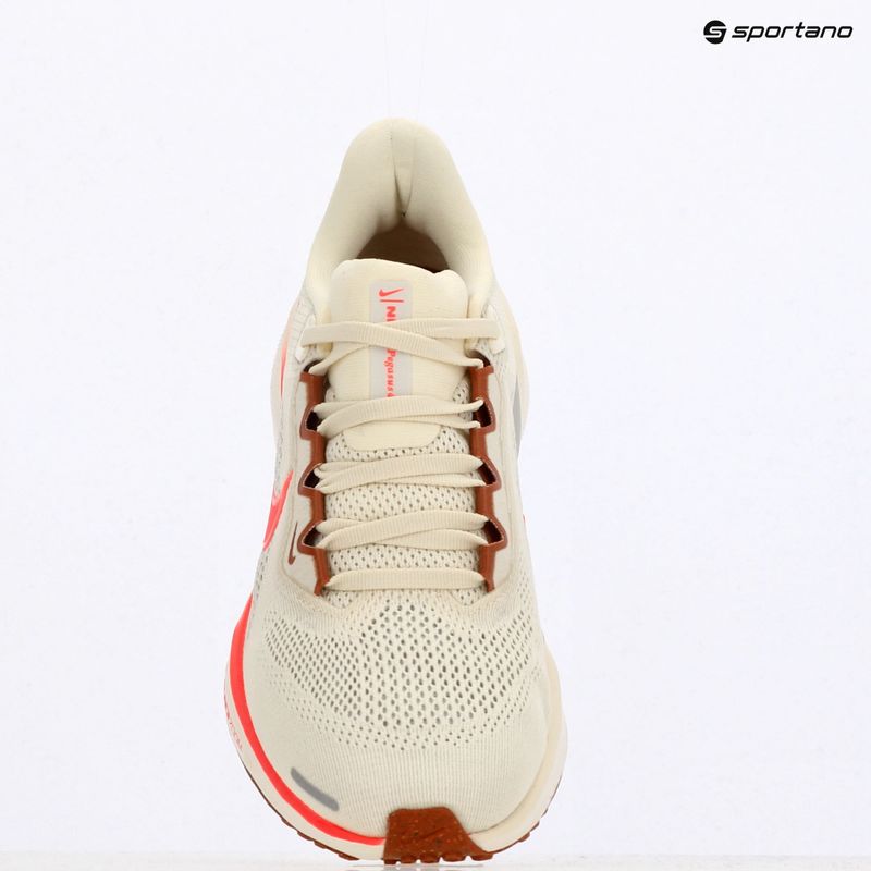 Nike Pegasus 41 latte di cocco / polvere di fotone / vela / hot punch donne scarpe da corsa 9