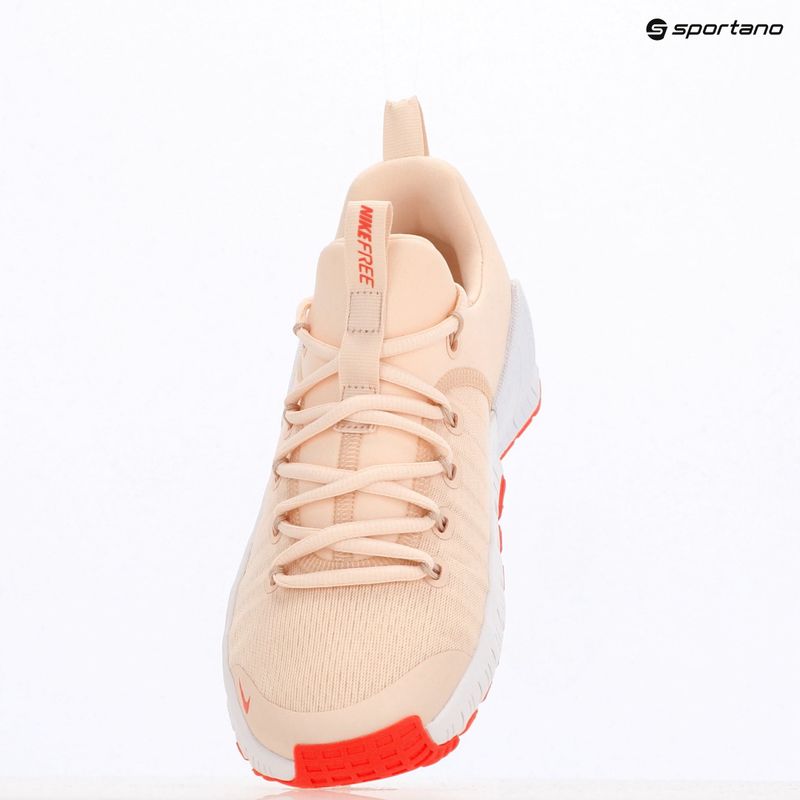 Scarpe da ginnastica da donna Nike Free Metcon 6 guava ice / light wild mango / wWhite 9