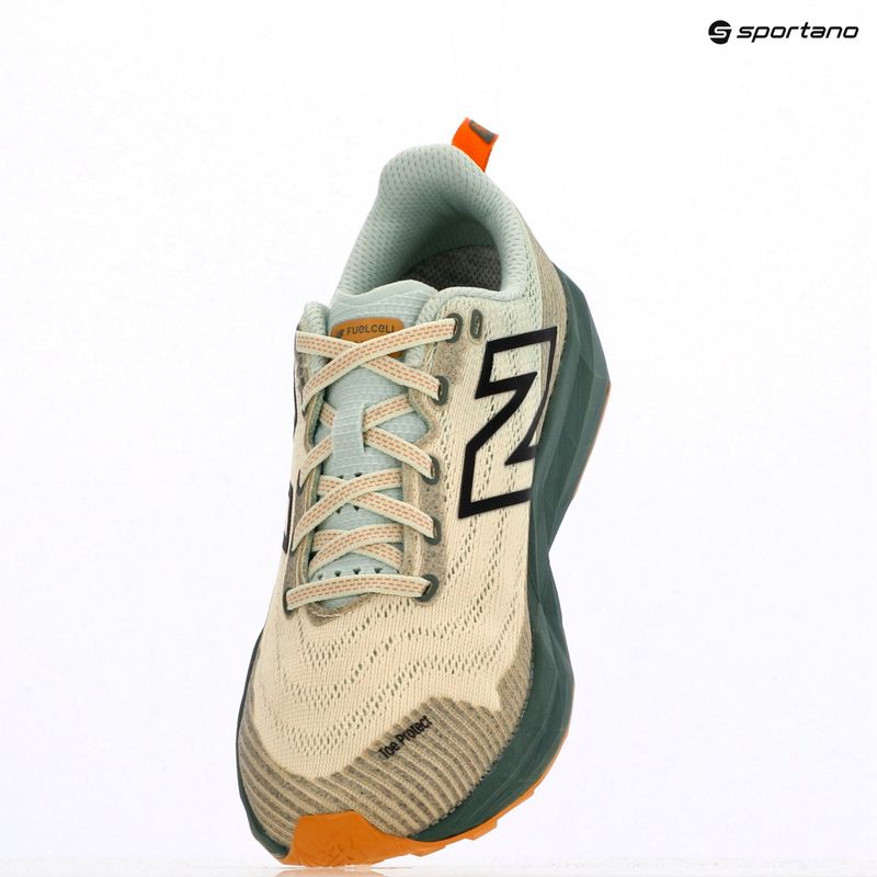 Scarpe da corsa New Balance FuelCell Venym calcium da donna 14