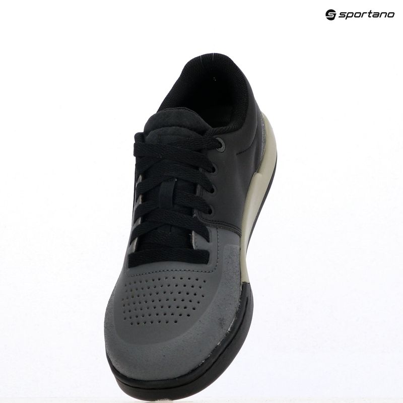 Scarpe da ciclismo uomo piattaforma adidas FIVE TEN Freerider Pro grigio sei/argento ciottoli/nero core 9