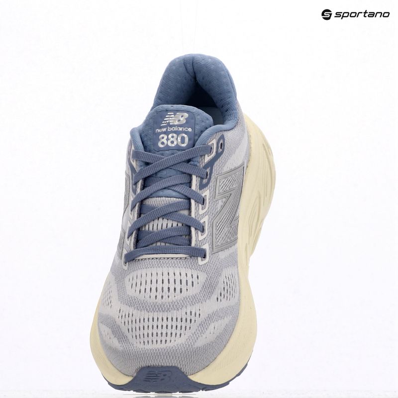 Scarpe da corsa da donna New Balance Fresh Foam 880 v15 grigio perla 13