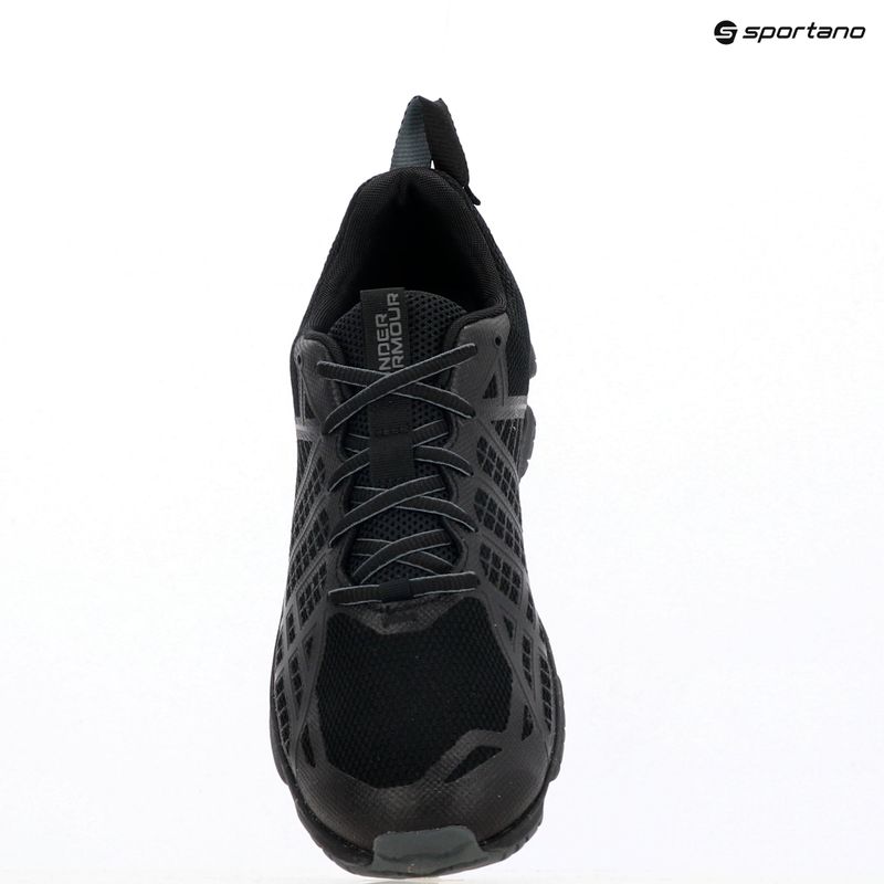 Under Armour MG Strikefast scarpe da uomo nero/nero/grigio 15