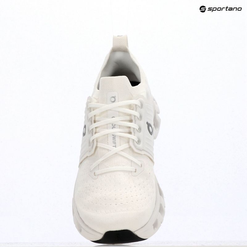 Scarpe da corsa da uomo On Running Cloudswift 4 bianco/bianco 5