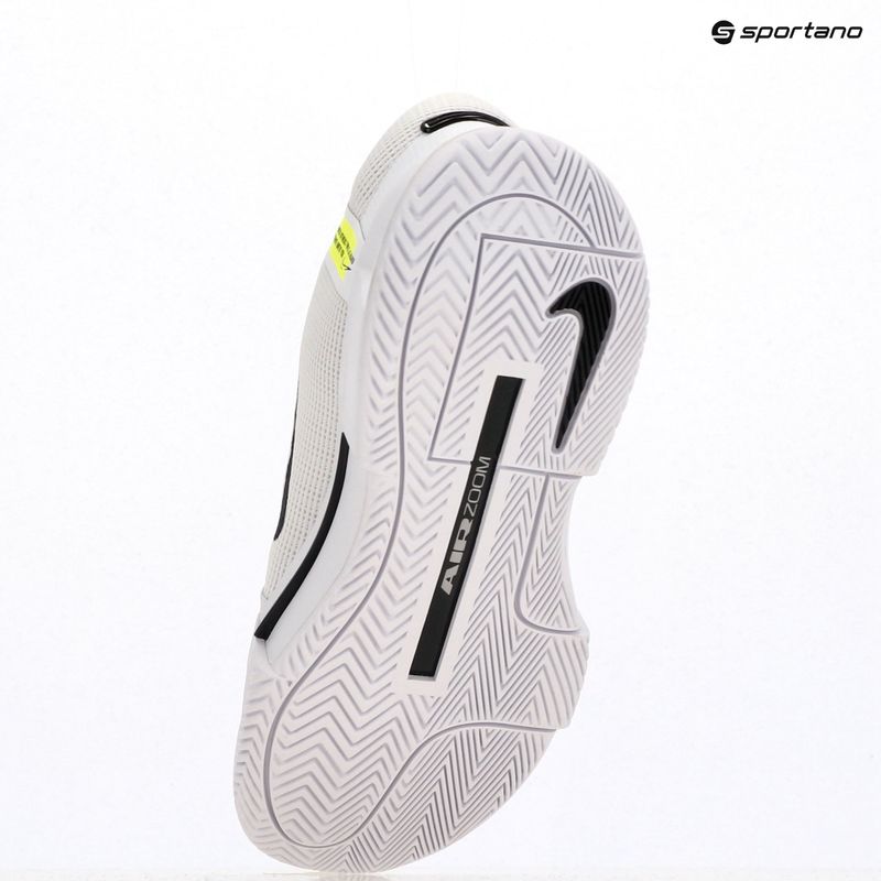 Scarpe da tennis da uomo Nike Zoom GP Challenge 1 bianco / nero / bianco 9