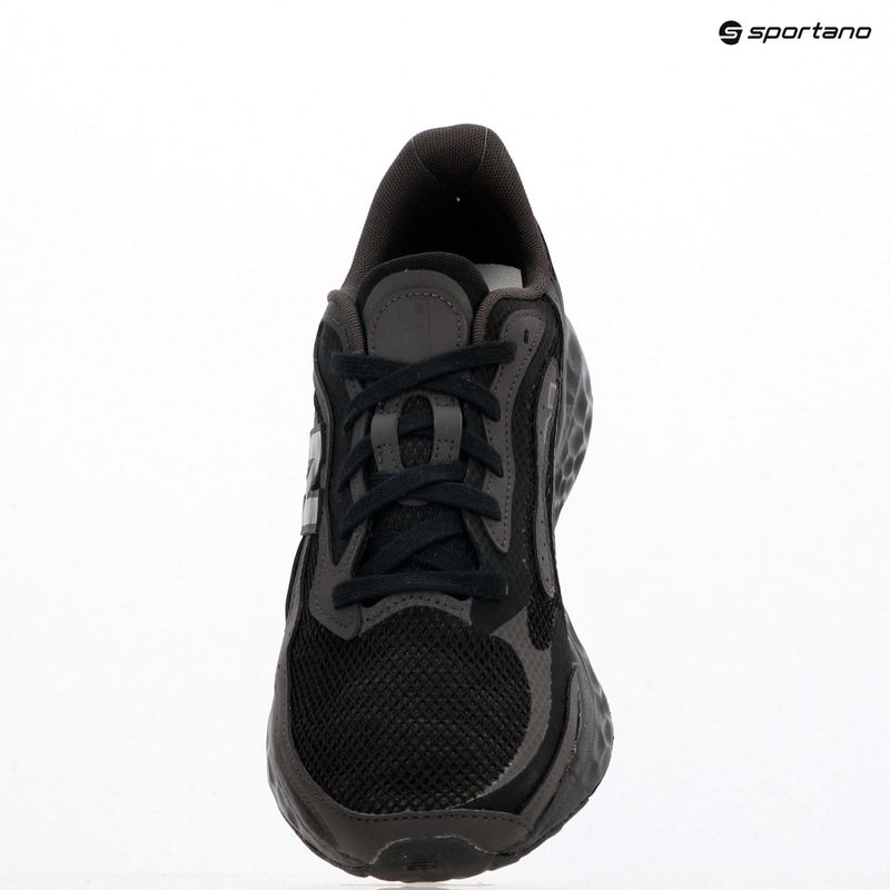 Scarpe da corsa da uomo New Balance Fresh Foam Arishi V4 nere 9