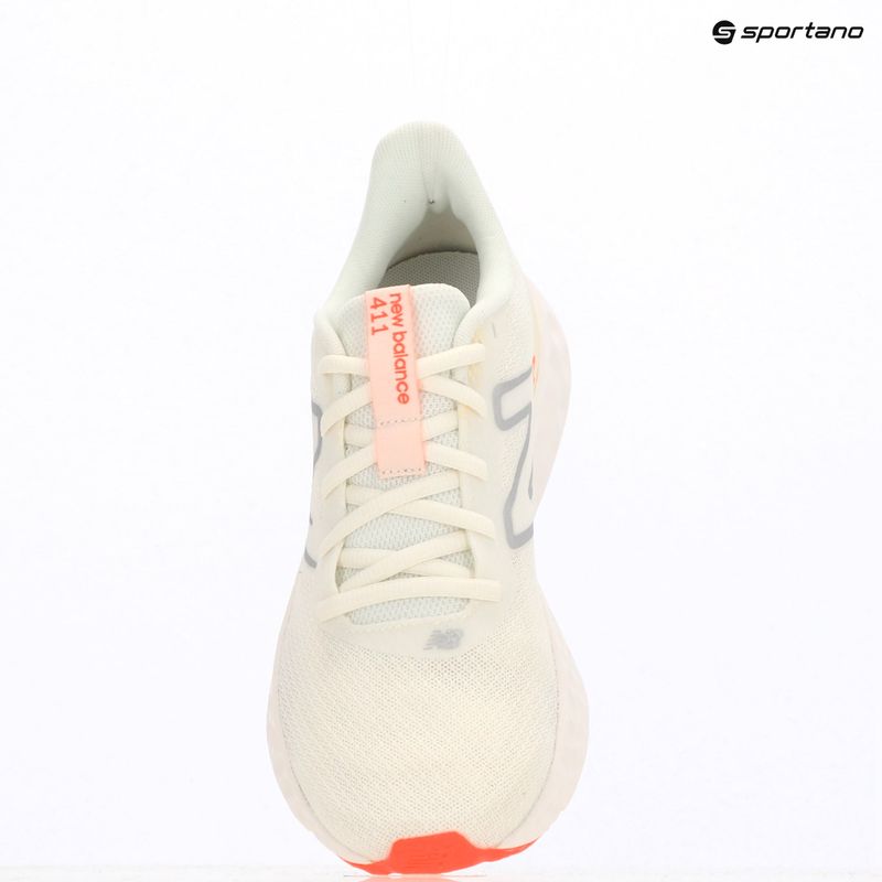 Scarpe da corsa da donna New Balance Fresh Foam 411's V3 nere 9