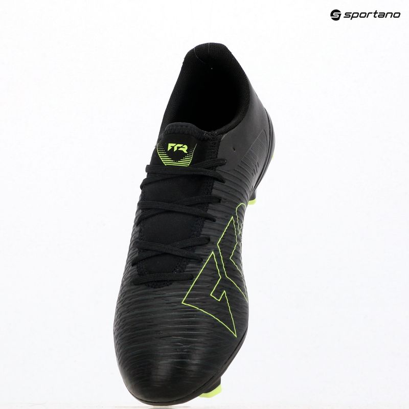 Scarpe da calcio da uomo PUMA Future 8 Play FG/AG puma nero/luce frizzante/terreno verde 9