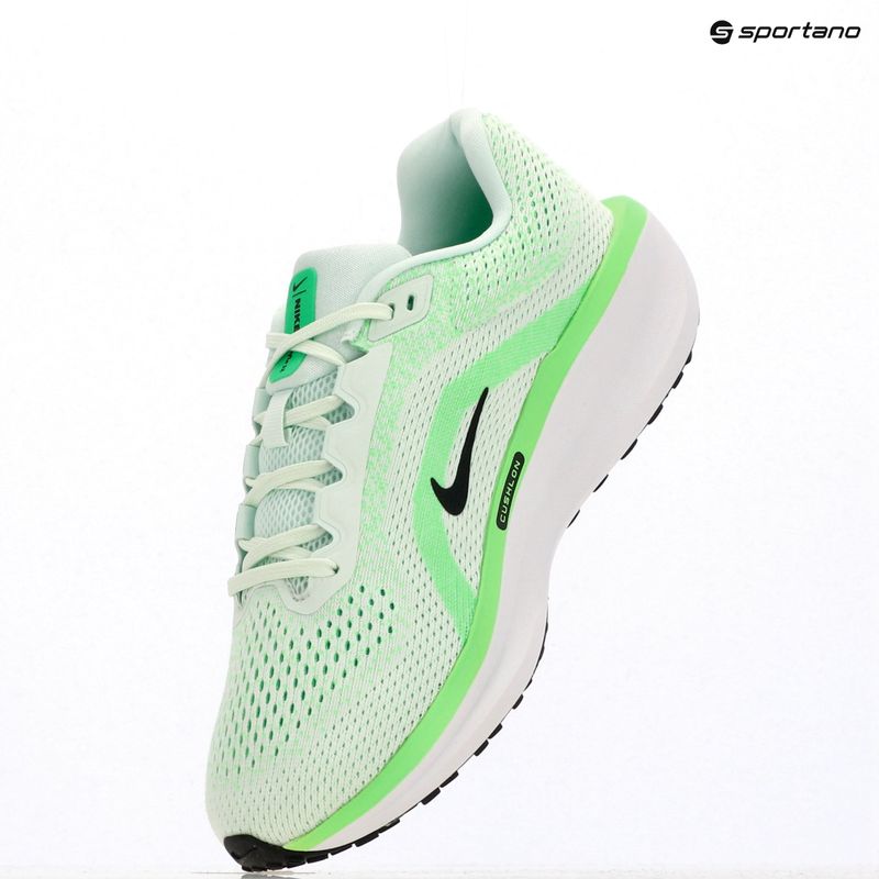 Scarpe da corsa uomo Nike Winflo 11 appena verde / nero / verde sciopero 12