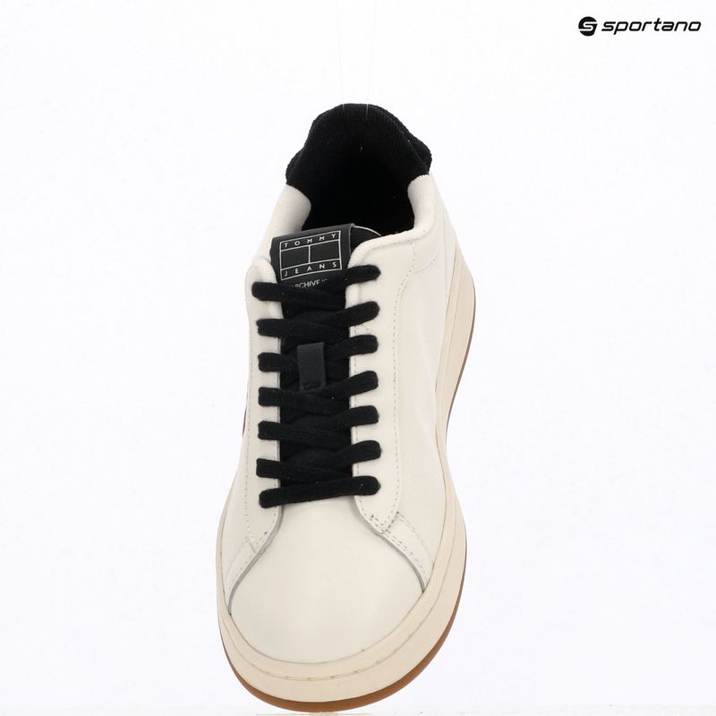 Scarpe da donna Tommy Jeans Archive Court ivory/black 9