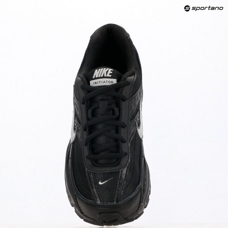 Scarpe da uomo Nike Initiator black/black/dark smoke grey / metallic silver 17