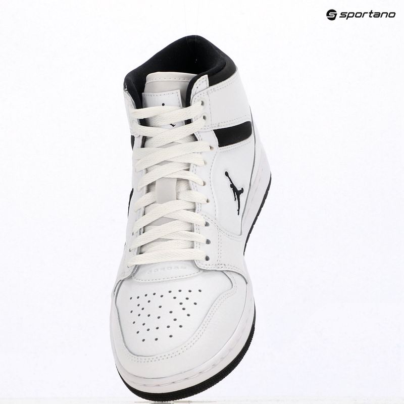 Scarpe da donna Jordan Court Connect Mid white/black 9