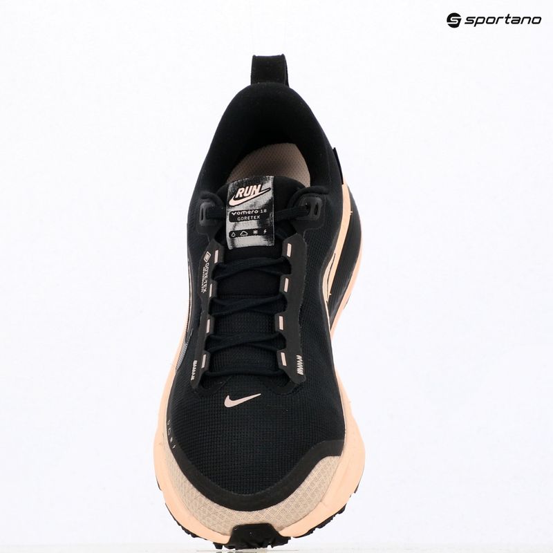 Scarpe running donna Nike Vomero 18 GORE-TEX black/crimson tint/black/black 14