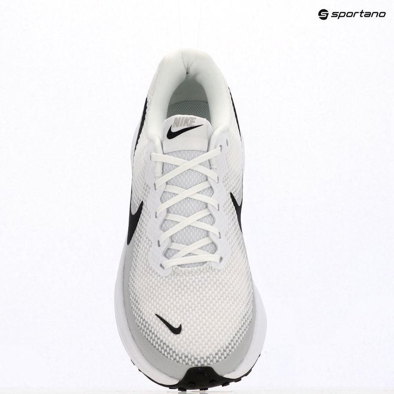 Scarpe running uomo Nike Revolution 8 white/pure platinum/black 11