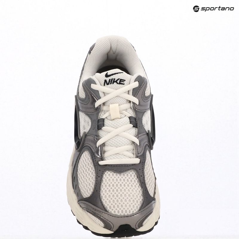 Scarpe da uomo Nike V5 RNR phantom/pencil point/black 10