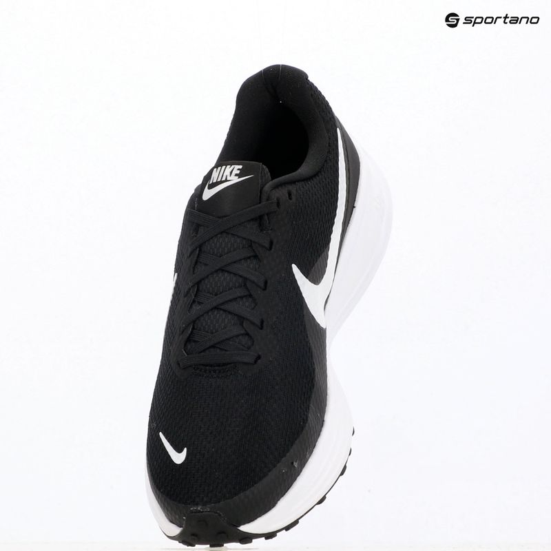 Scarpe da running uomo Nike Revolution 8 black/black/white 11