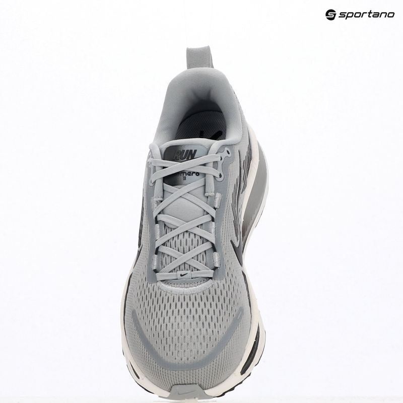 Scarpe da running uomo Nike Vomero 18 wolf grey/pure platinum/anthracite 11