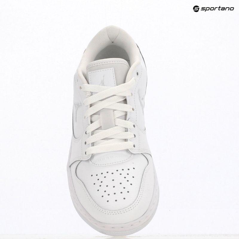 Buty damskie Nike Jordan Court Connect Low white/pure platinum 11