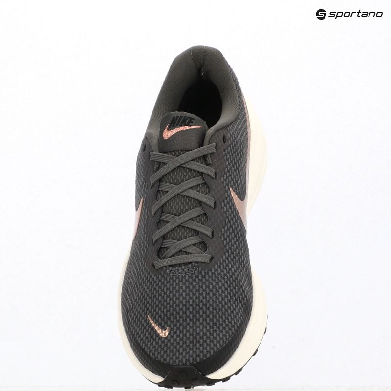 Scarpe da corsa donna Nike Revolution 8 medium ash/black-sail/metallic red bronze 11