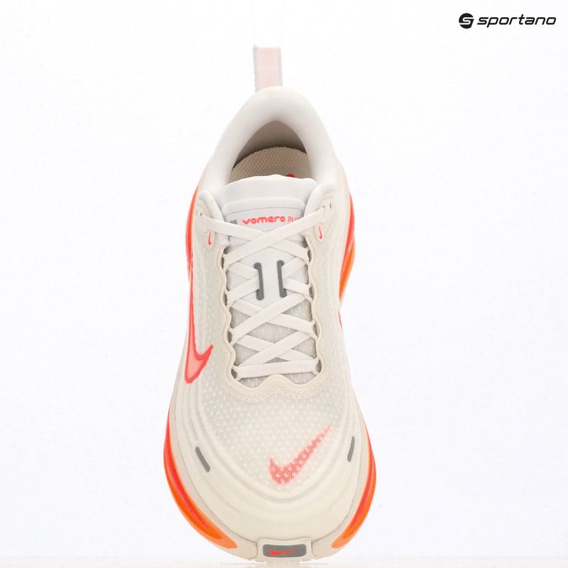 Scarpe da running donna Nike Vomero Plus sail/white/orange pulse/hot lava 9
