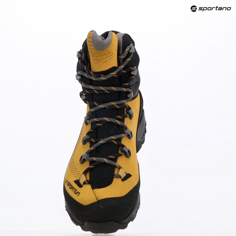 Scarponi da alpinismo da uomo La Sportiva Aequalibrum Trek GTX savanna/carbon 9