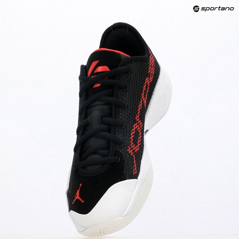 Scarpe da basket uomo Nike Jordan Luka 77 black/white/university red 12