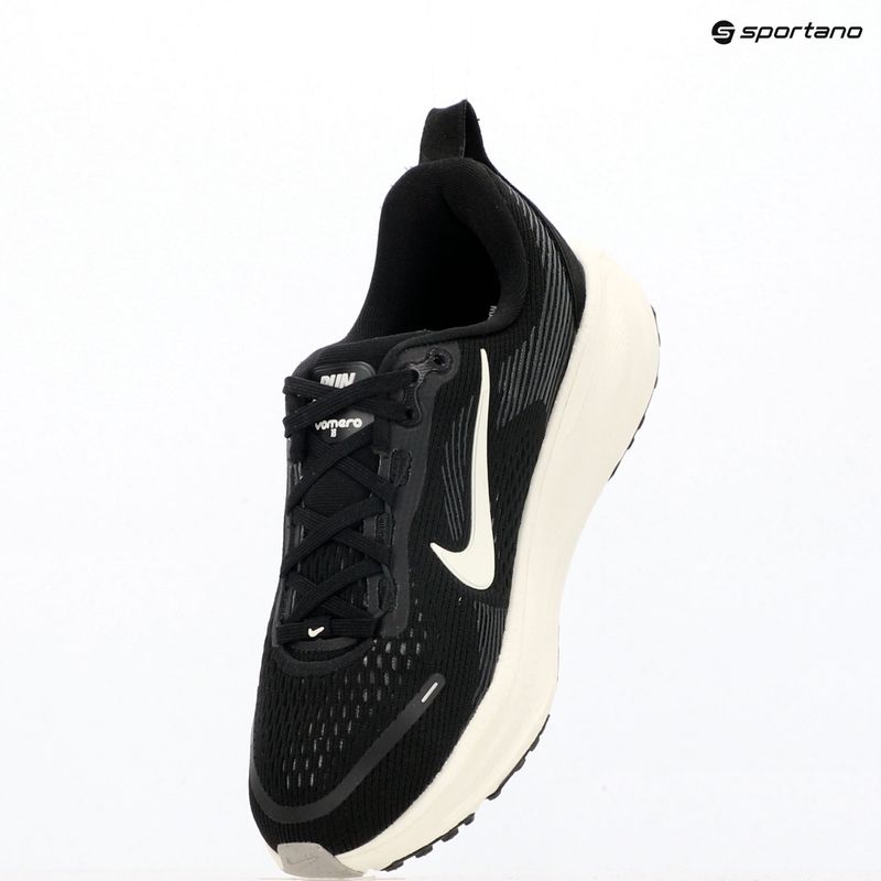 Scarpe da corsa Nike Vomero 18 black/coconut milk/iron ore/summit white 14
