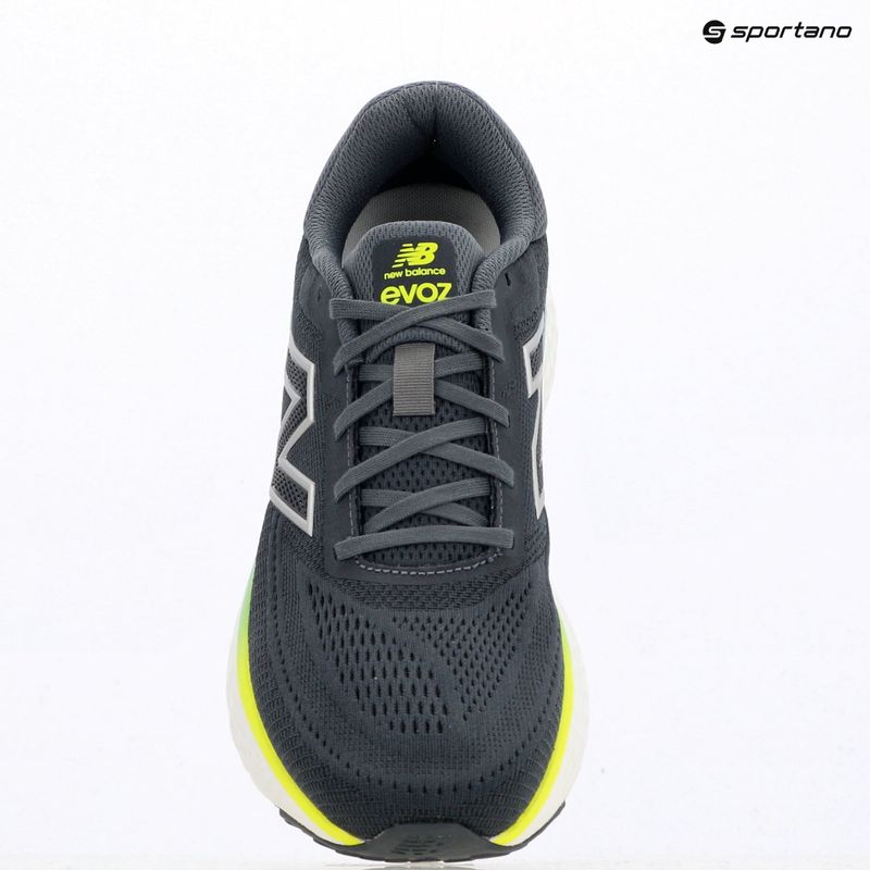 Scarpe da running da uomo  New Balance Fresh Foam Evoz V4 graphite/alkaline green 9