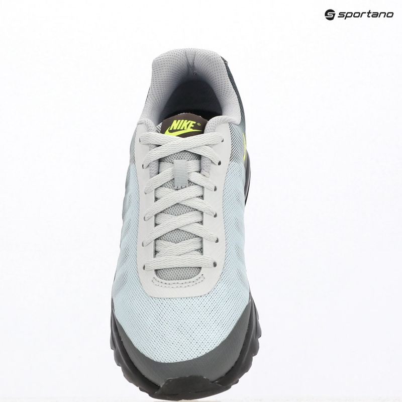 Scarpe da uomo Nike Air Max Invigor black/dark grey/cool grey/volt 15